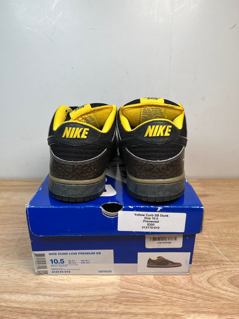 Nike SB Dunk Low Yellow Curb