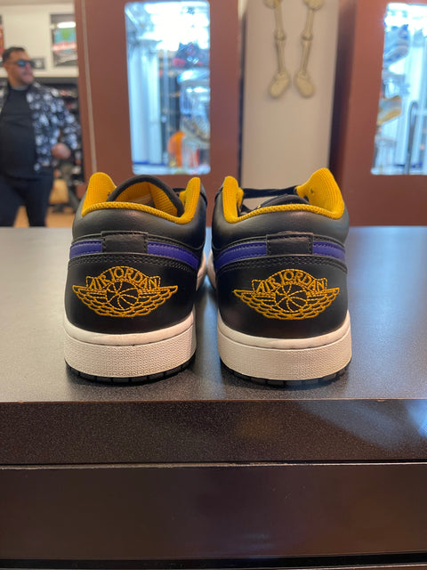 Jordan 1 Low Dark Concord