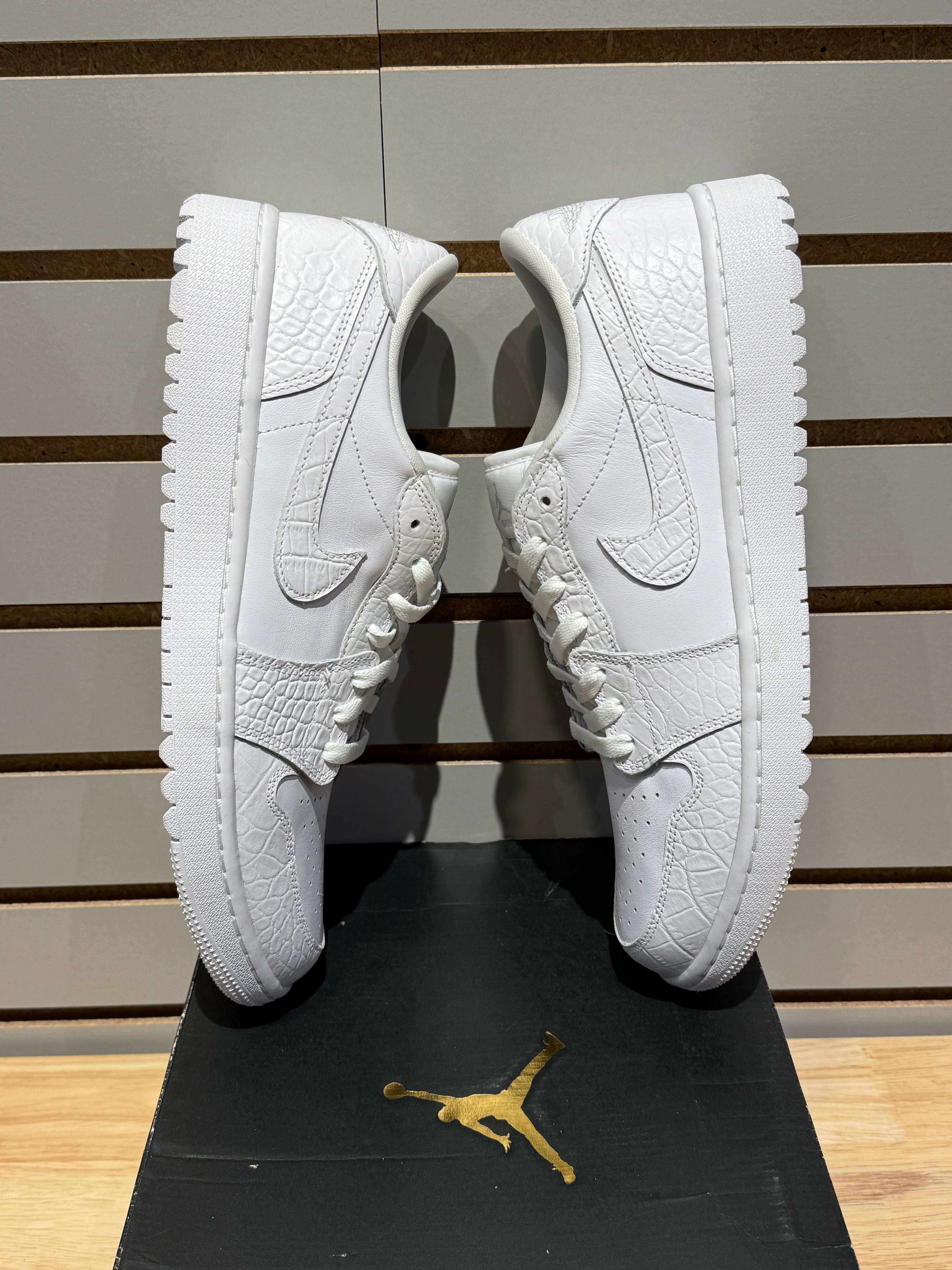 シューズ(男性用) Air Jordan 1 Retro Low Golf \