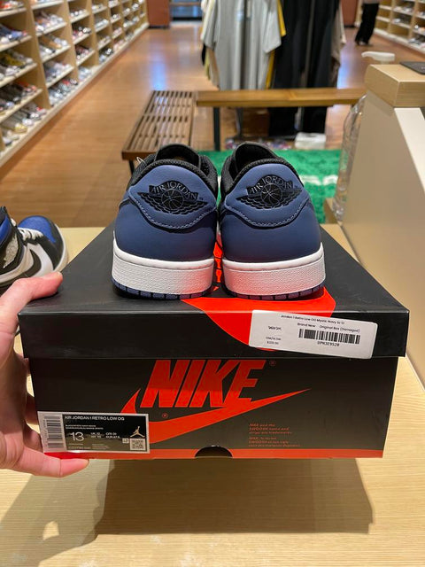 Jordan 1 Retro Low OG Mystic Navy Sz 13