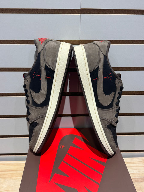 Jordan 1 Retro Low OG SP Travis Scott Mocha Sz 11