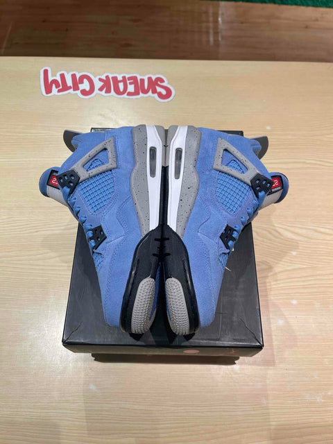 Jordan 4 Retro University Blue (GS) Sz 6Y