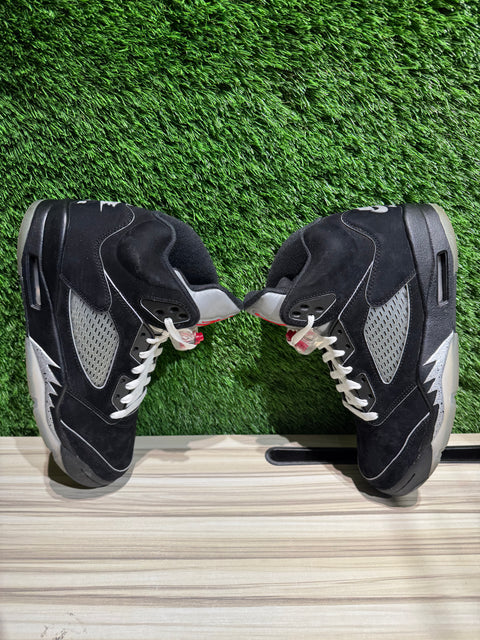 Jordan 5 Retro OG Black Metallic Reimagined Sz 9