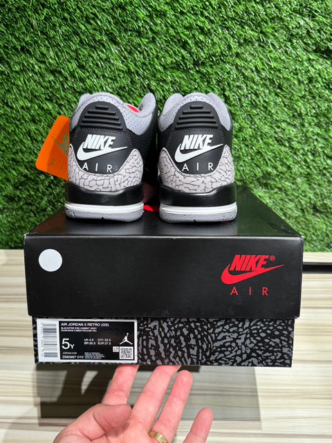 Jordan 3 Retro Black Cement (2024) (GS) Sz 5Y