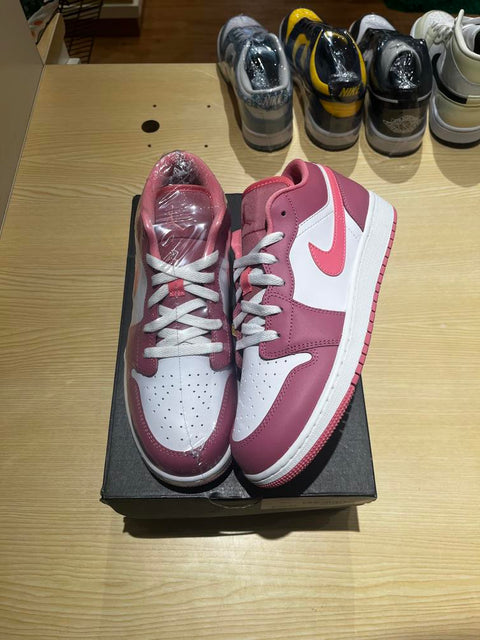 Jordan 1 Low Desert Berry (GS) Sz 7Y/8.5W