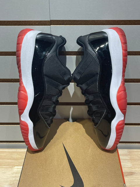 Jordan 11 Retro Low Bred (2025) Sz 9