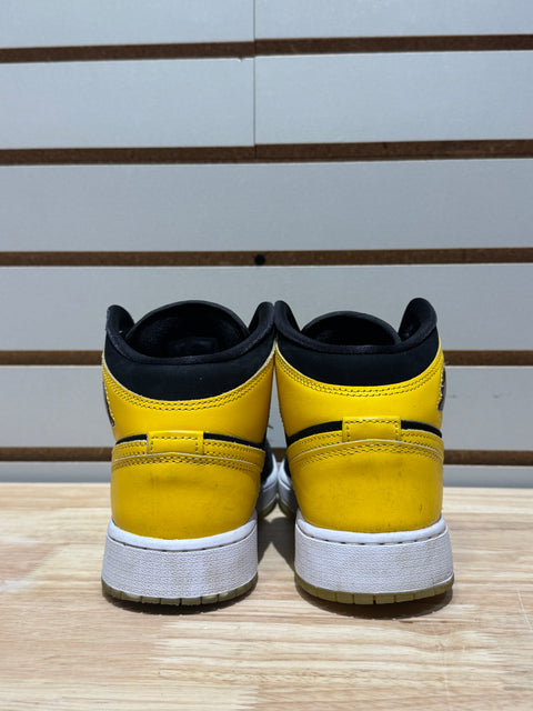 Jordan 1 Mid SE New Love (2025) (GS) Sz 5Y