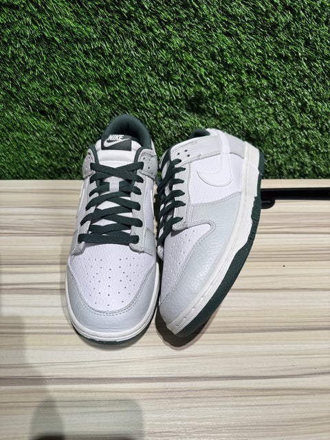 Nike Dunk Low Retro SE Photon Dust Vintage Green Sz 10M