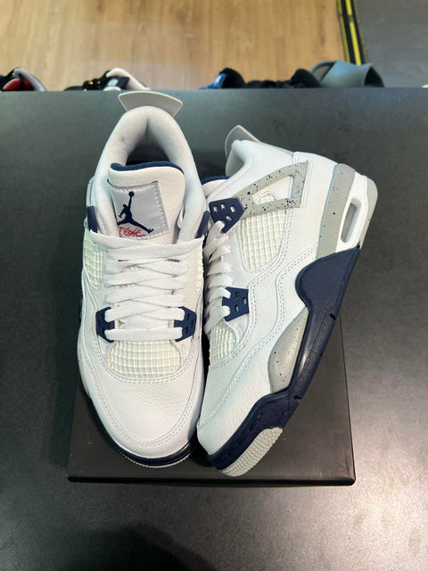 Jordan 4 Retro Midnight Navy (GS) Sz 5Y