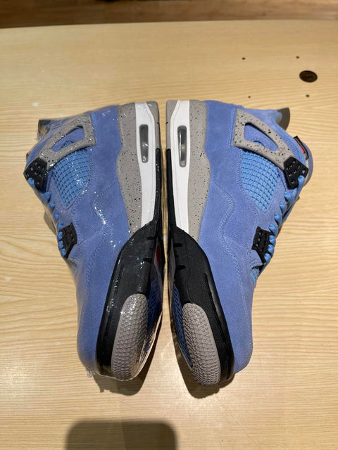 Jordan 4 Retro University Blue