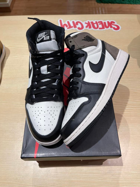 Jordan 1 Retro High Dark Mocha (GS) Sz 6Y