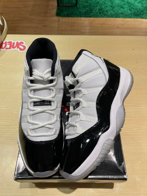 Jordan 11 Retro Concord (2018)