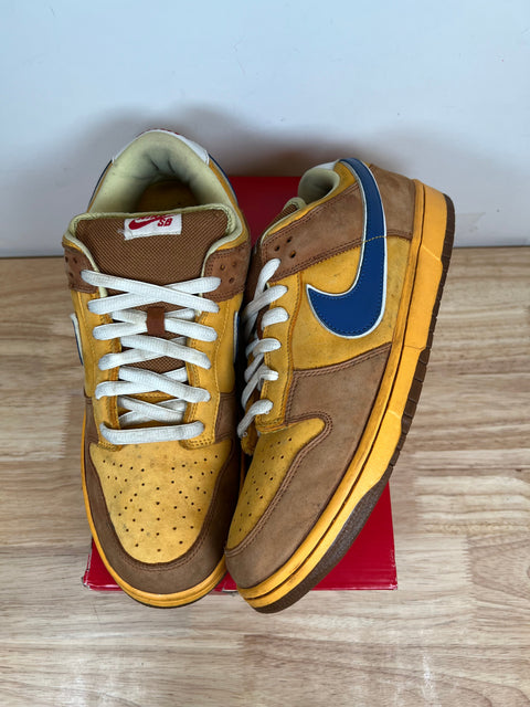 Nike SB Dunk Low Newcastle Brown Ale