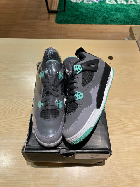 Jordan 4 Retro Green Glow