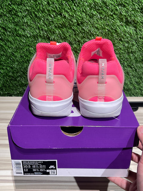 Nike SB Zoom Nyjah 3 Hot Punch Sz 10.5