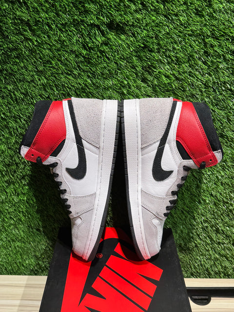 Jordan 1 Retro High Light Smoke Grey Sz 8.5M