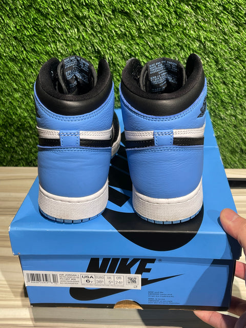 Jordan 1 Retro High OG UNC Toe (GS) Sz 6Y