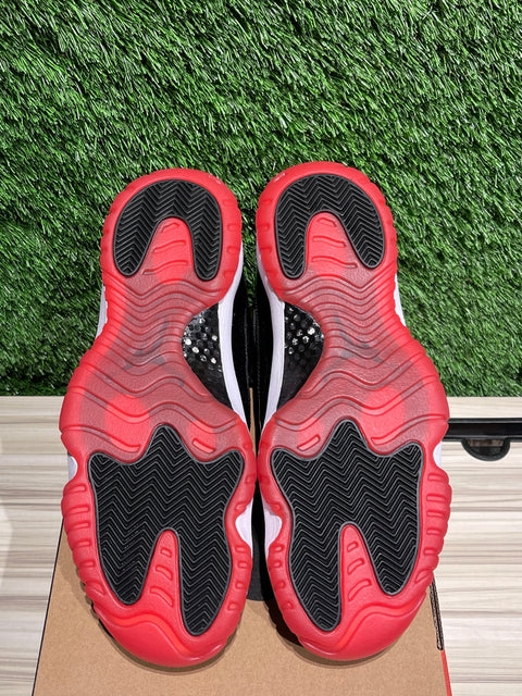 Jordan 11 Retro Low Bred (2025) Sz 11