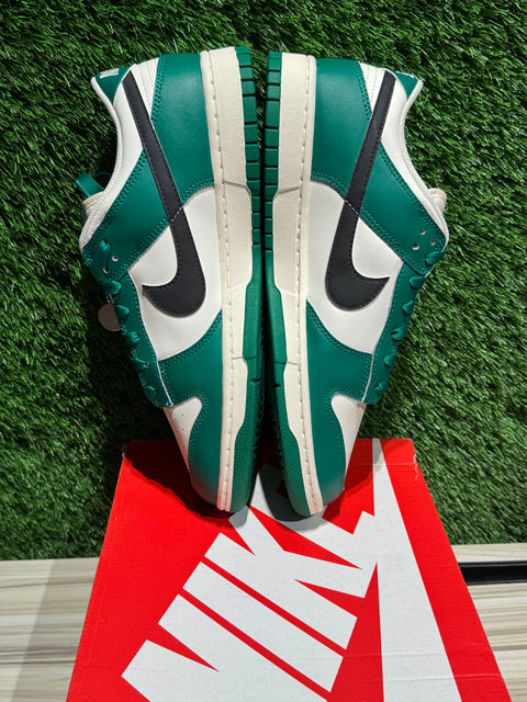 Nike Dunk Low SE Lottery Pack Malachite Green Sz 11.5M
