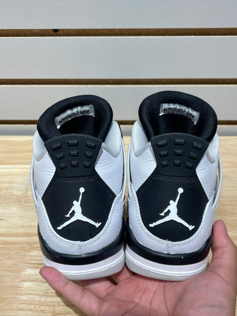 Jordan 4 Retro Military Black (GS) Sz 6Y