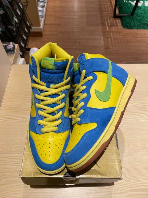 Nike SB Dunk High Marge Simpson