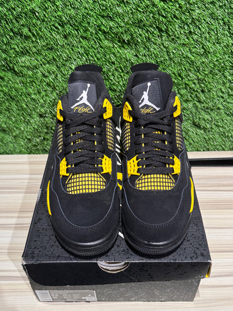 Jordan 4 Retro Thunder (2023) Sz 8.5