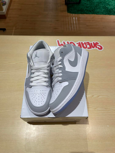 Jordan 1 Low Wolf Grey (Women's) Sz 8.5W