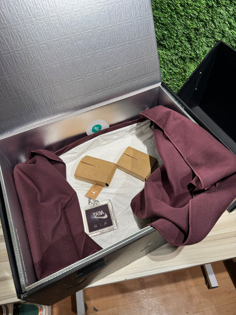 Jordan 4 Retro OG SP A Ma Maniére While You Were Sleeping (Women's) Sz 10.5M