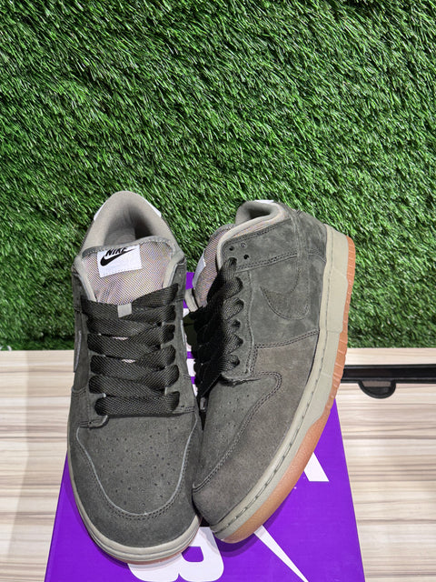 Nike SB Dunk Low Pro B Sequoia Sz 12