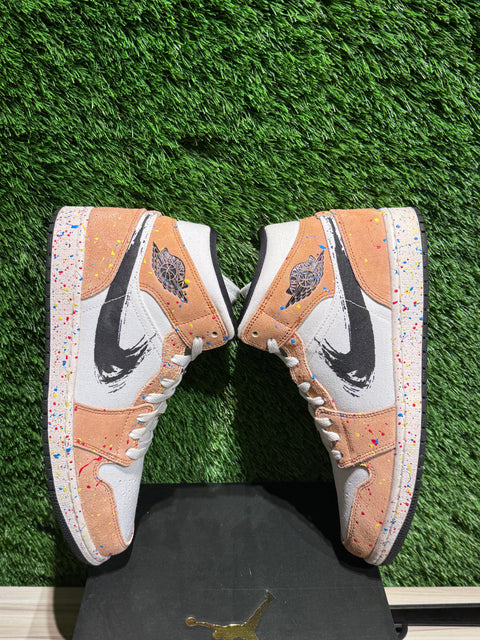 Jordan 1 Mid SE Brushstroke Sz 10
