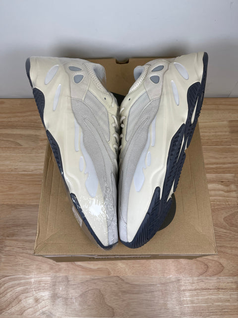 adidas Yeezy Boost 700 Analog