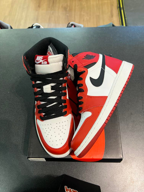 Jordan 1 Retro Chicago (2015) (GS) Sz 5Y / 6.5W