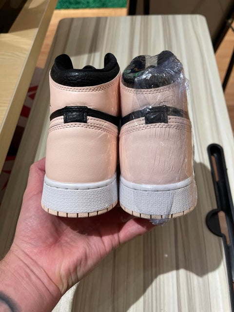 Jordan 1 Retro High Black Crimson Tint (GS)