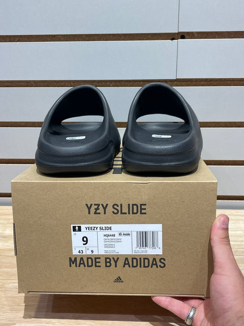 adidas Yeezy Slide Onyx Sz 9