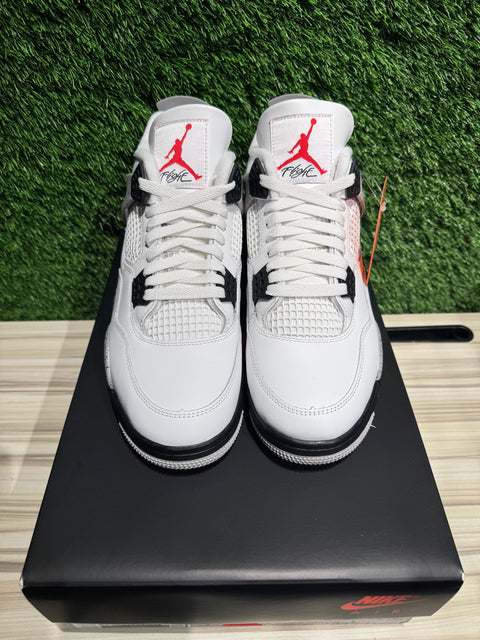 Jordan 4 Retro White Cement (2025) Sz 10.5