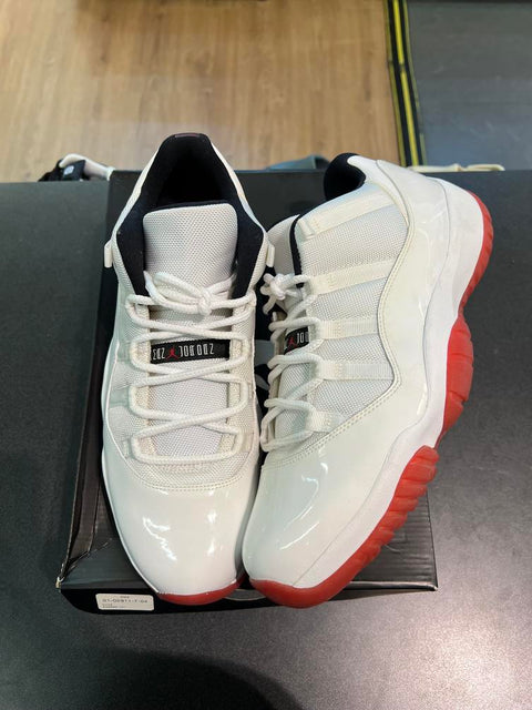 Jordan 11 Retro Low White Red (2012) Sz 13