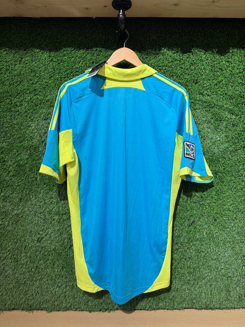 NWT Signed Adidas Alternate Sounders Jersey Sz L