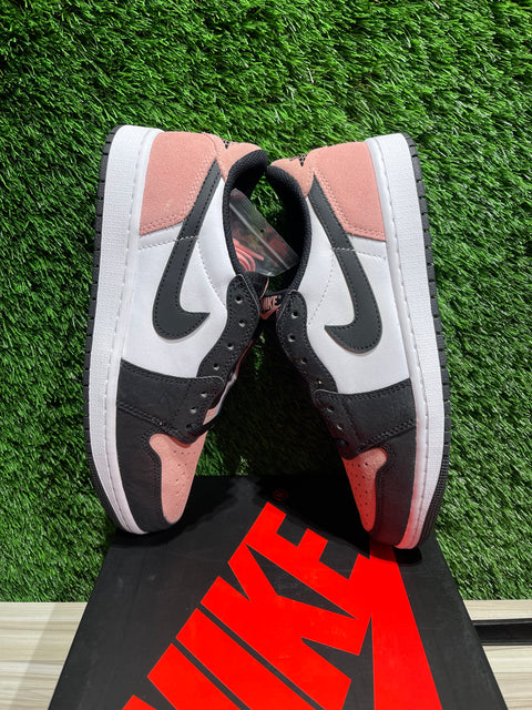 Jordan 1 Low OG Bleached Coral Sz 8.5