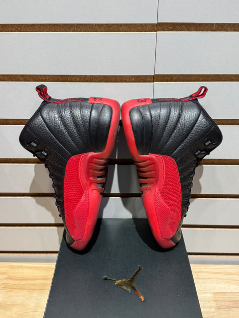 Jordan 12 Retro Flu Game (2016) (GS) Sz 6.5Y