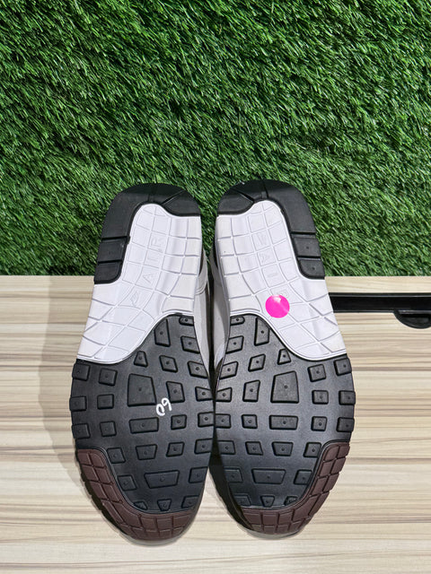 Nike Air Max 1 '87 Baroque Brown (Women's) Sz 8M/9.5W