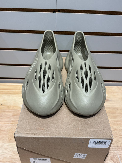 adidas Yeezy Foam RNR Stone Salt Sz 13