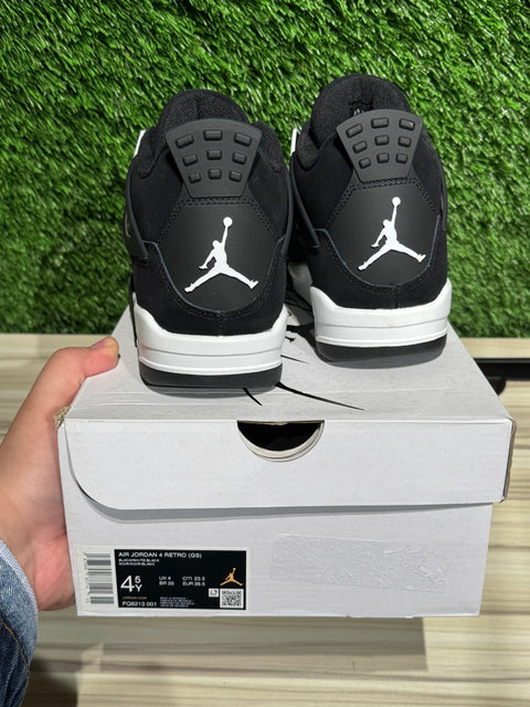 Jordan 4 Retro White Thunder Sz 4.5Y