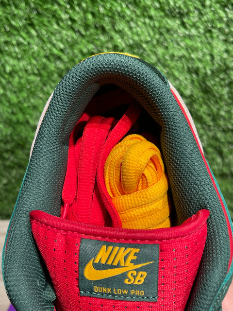 Nike SB Dunk Low Pro PRM Seattle Supersonics Sz 11.5M...