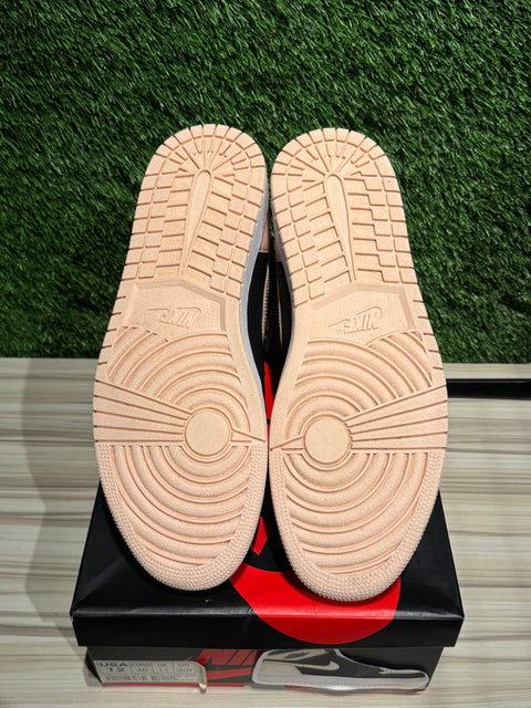 Jordan 1 Retro High Black Crimson Tint Sz 12