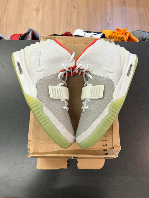 DS Nike Air Yeezy 2 Pure Platinum Sz 11.5