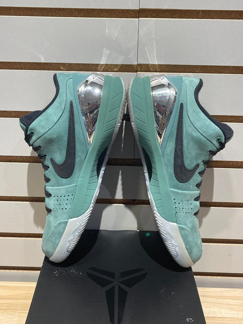 Nike Kobe 4 Protro Girl Dad Sz 9.5