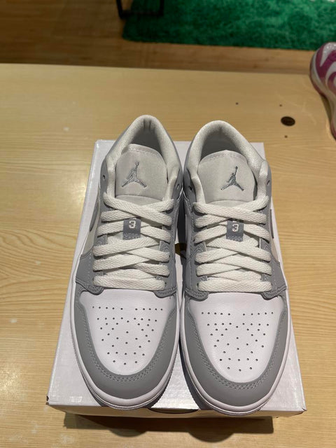 Jordan 1 Low Wolf Grey (Women's) Sz 5.5Y/7W