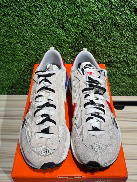 Nike Vaporwaffle sacai Sport Fuchsia Game Royal Sz 10M