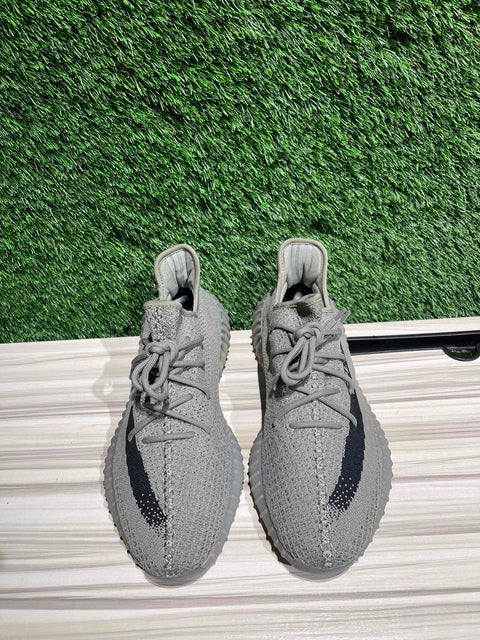 adidas Yeezy Boost 350 V2 Granite Sz 12