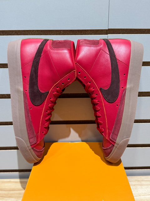 Nike Blazer Mid 77 Layers of Love Sz 8